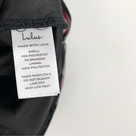 NWT Lulu’s Chic Nights Black Floral Ruched Strapless Bodycon Mini Dress Sz XS - Picture 9 of 9